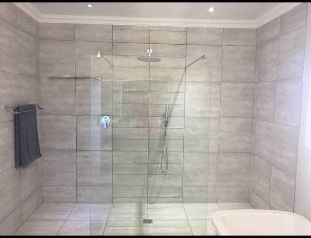 3,196M² BUILDING FOR SALE IN ALBERTON NORTH